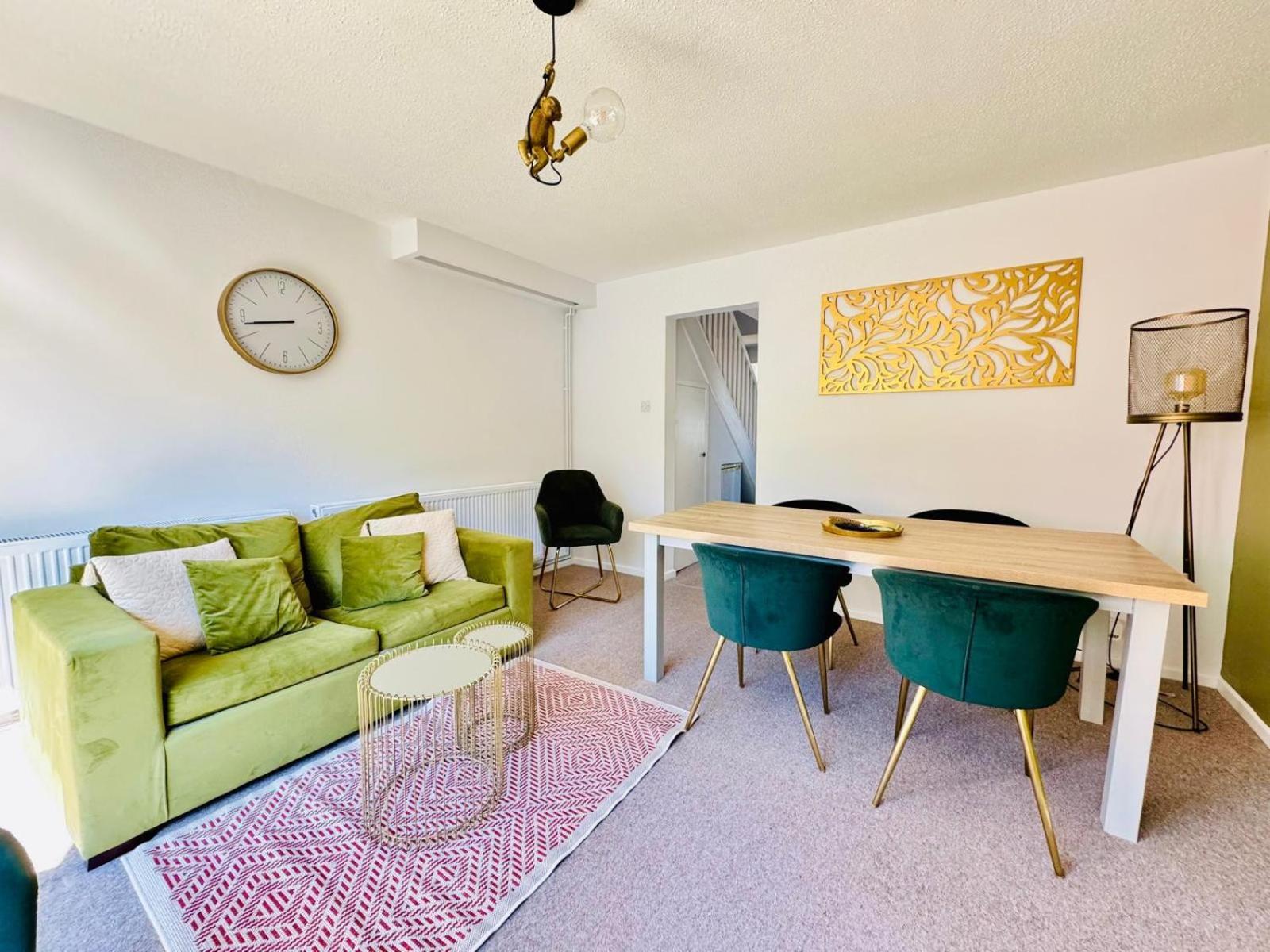 2 Bed House, Sleeps 6, Dog Friendly, Close To A14 M11, With Garden & Parking Long Stay Work Contractor Leisure, Jade Кембридж Екстер'єр фото