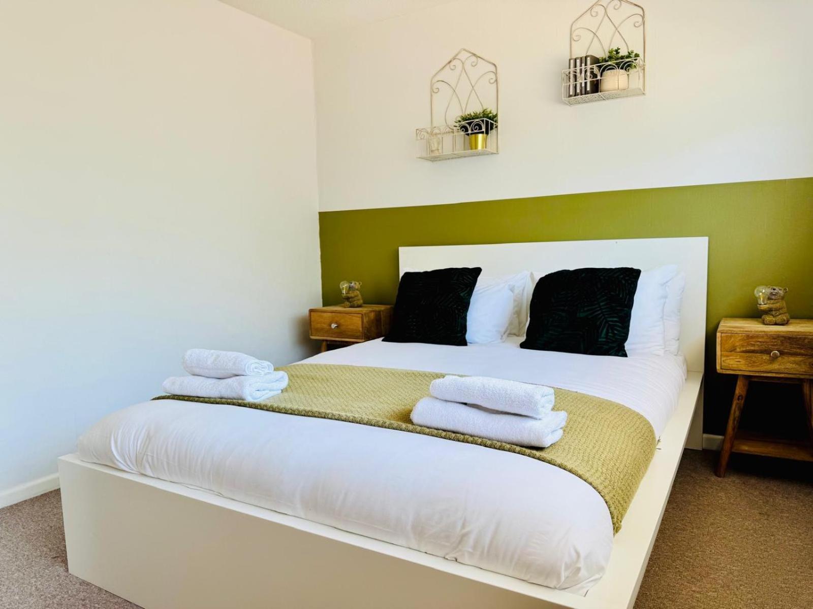 2 Bed House, Sleeps 6, Dog Friendly, Close To A14 M11, With Garden & Parking Long Stay Work Contractor Leisure, Jade Кембридж Екстер'єр фото