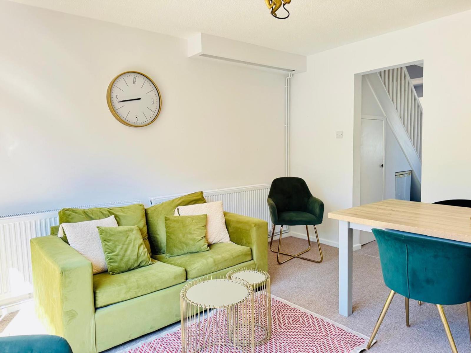 2 Bed House, Sleeps 6, Dog Friendly, Close To A14 M11, With Garden & Parking Long Stay Work Contractor Leisure, Jade Кембридж Екстер'єр фото