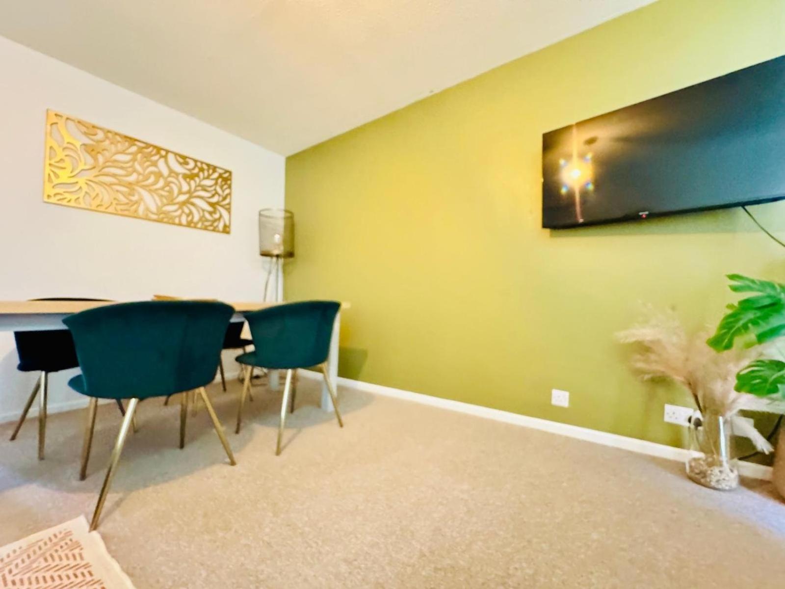 2 Bed House, Sleeps 6, Dog Friendly, Close To A14 M11, With Garden & Parking Long Stay Work Contractor Leisure, Jade Кембридж Екстер'єр фото